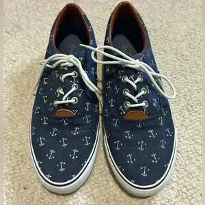 G.H.Bass & Co. navy with white anchors sneakers shoes. Nautical theme. Size 7.5